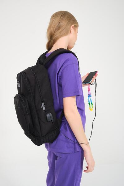 Coral High Siyah Nakış Logolu Dört Bölmeli USB Şarjlı Kulaklık Çıkışlı Sırt Çantası 24111 - 6